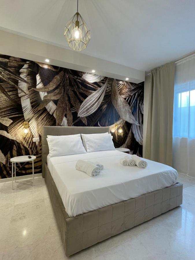 Suite 55 In Centro Трани Екстериор снимка