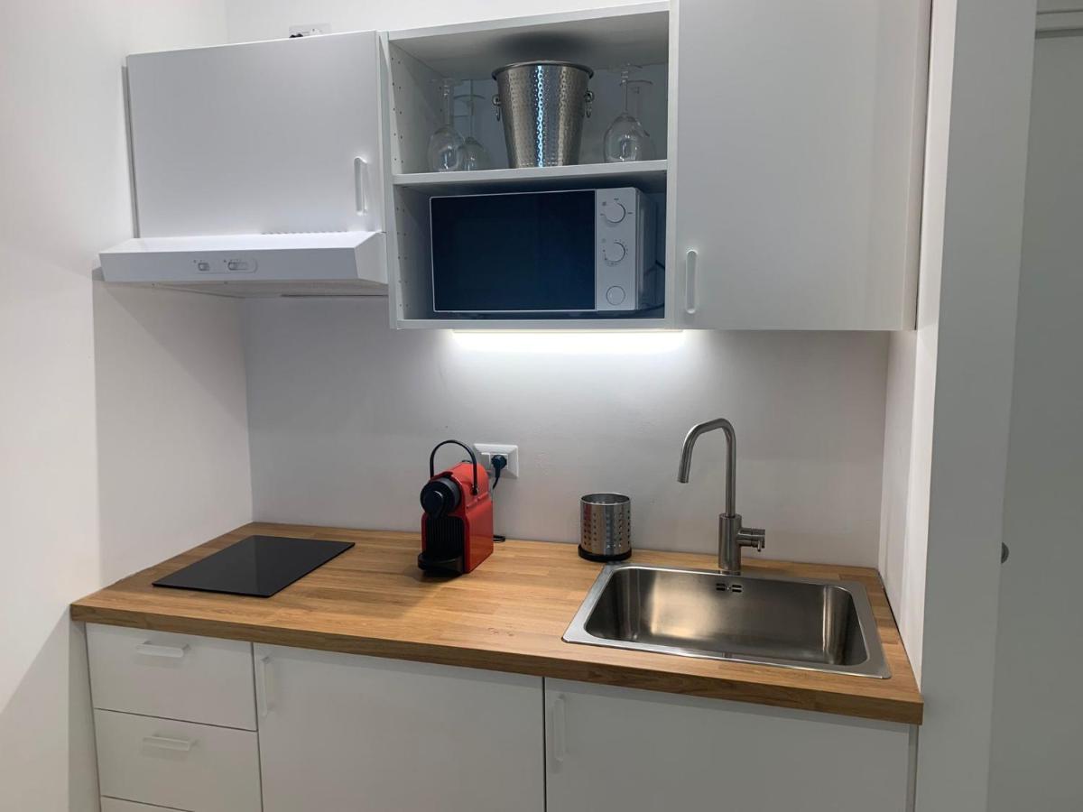 Suite 55 In Centro Трани Екстериор снимка