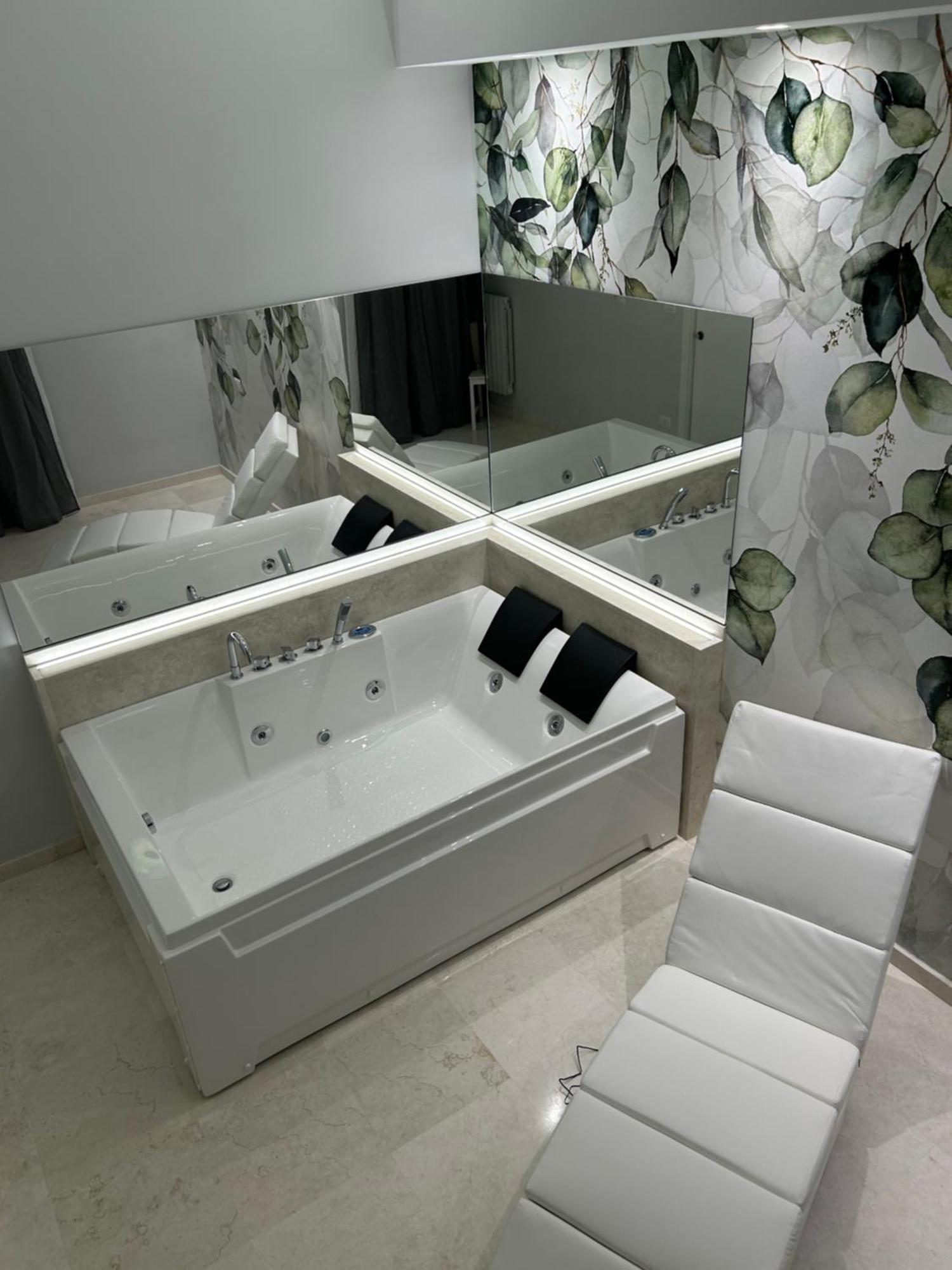 Suite 55 In Centro Трани Екстериор снимка